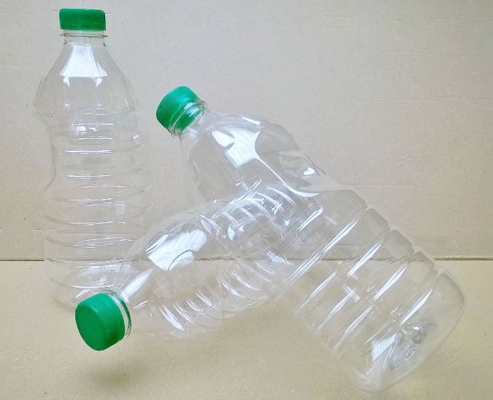 Acqua Naturale Vaia 2 Litri Bottiglia di Plastica PET con consegna a  domicilio in tutta Italia su