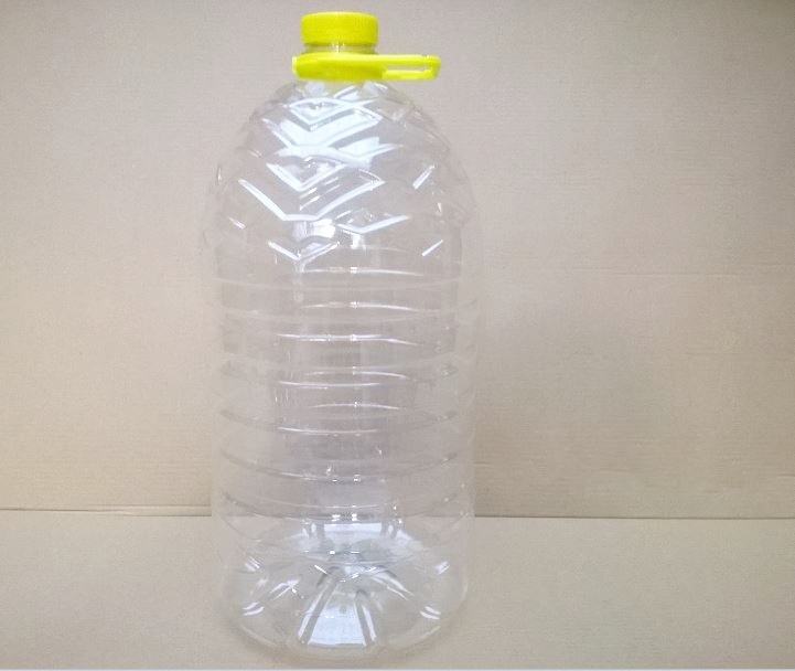 TANICA PET IN PLASTICA PER VINO OLIO LT. 5